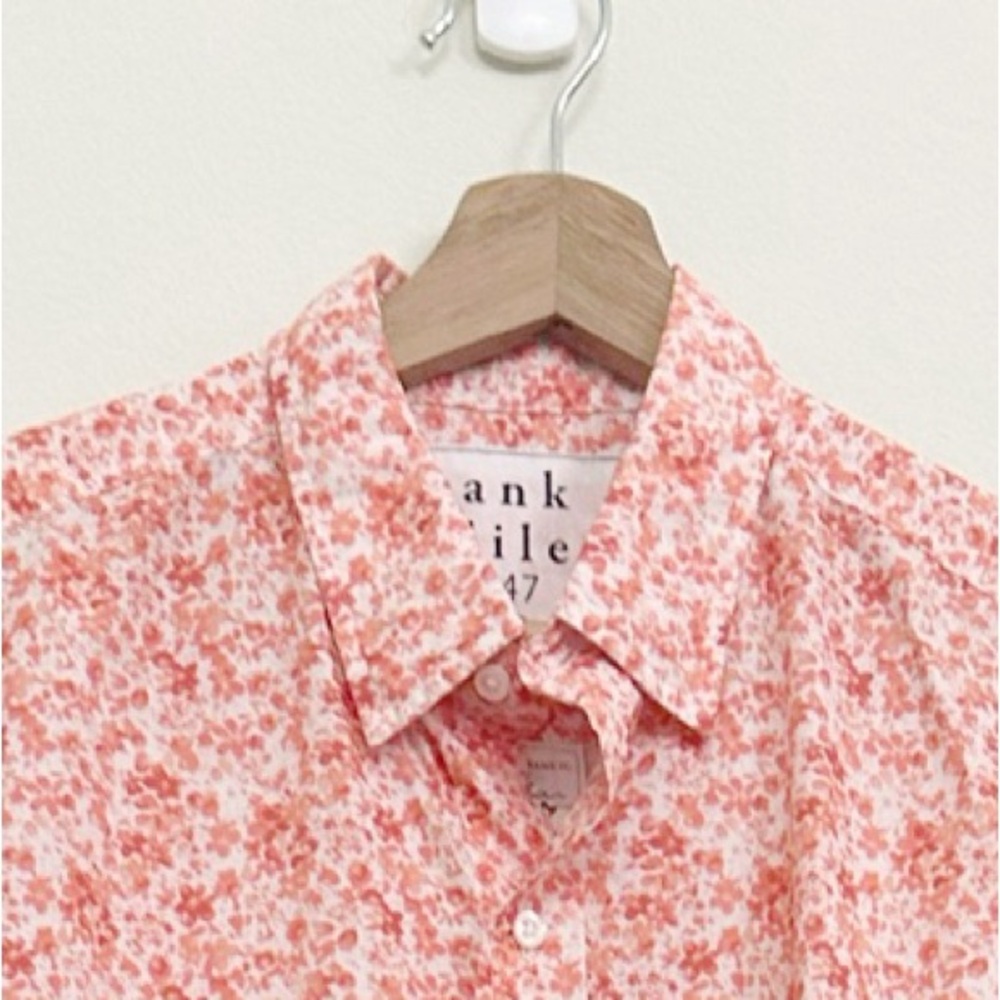NEW Frank & Eileen Finbar Relaxed Button-down Shirt in Peach Floral Size S - Picture 9 of 17